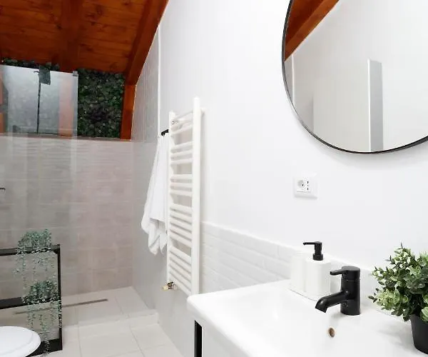 Apartman One *