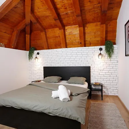 One * Бухарест